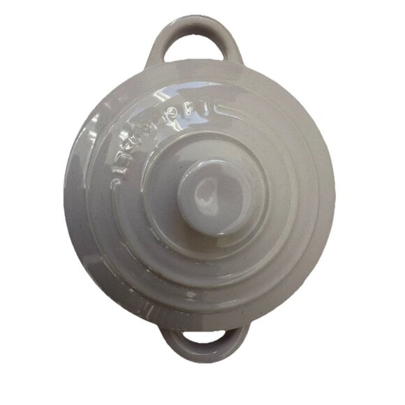 Le Creuset Mini Cocotte Petite Round Casserole 8 oz Stoneware Lavender 0.25L NOS - Picture 5 of 11